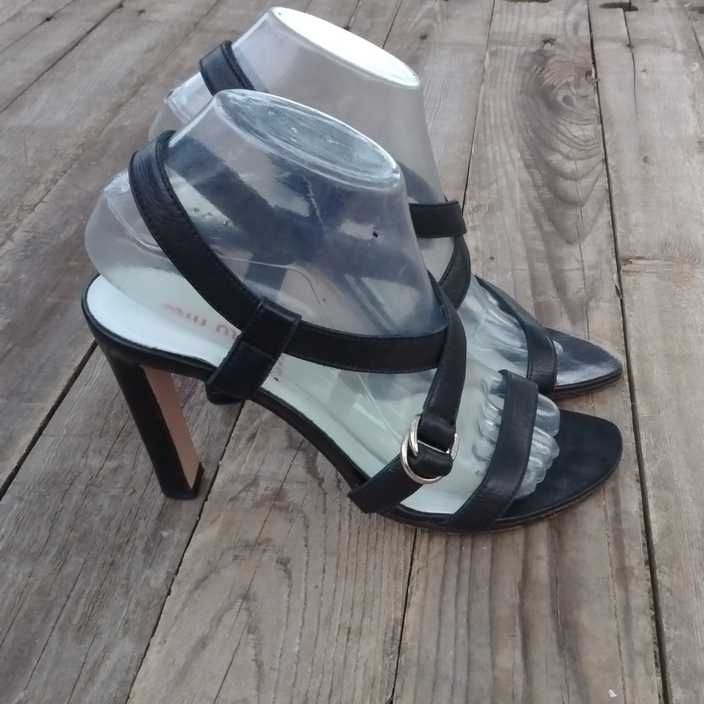MIU MIU HEELS 👠